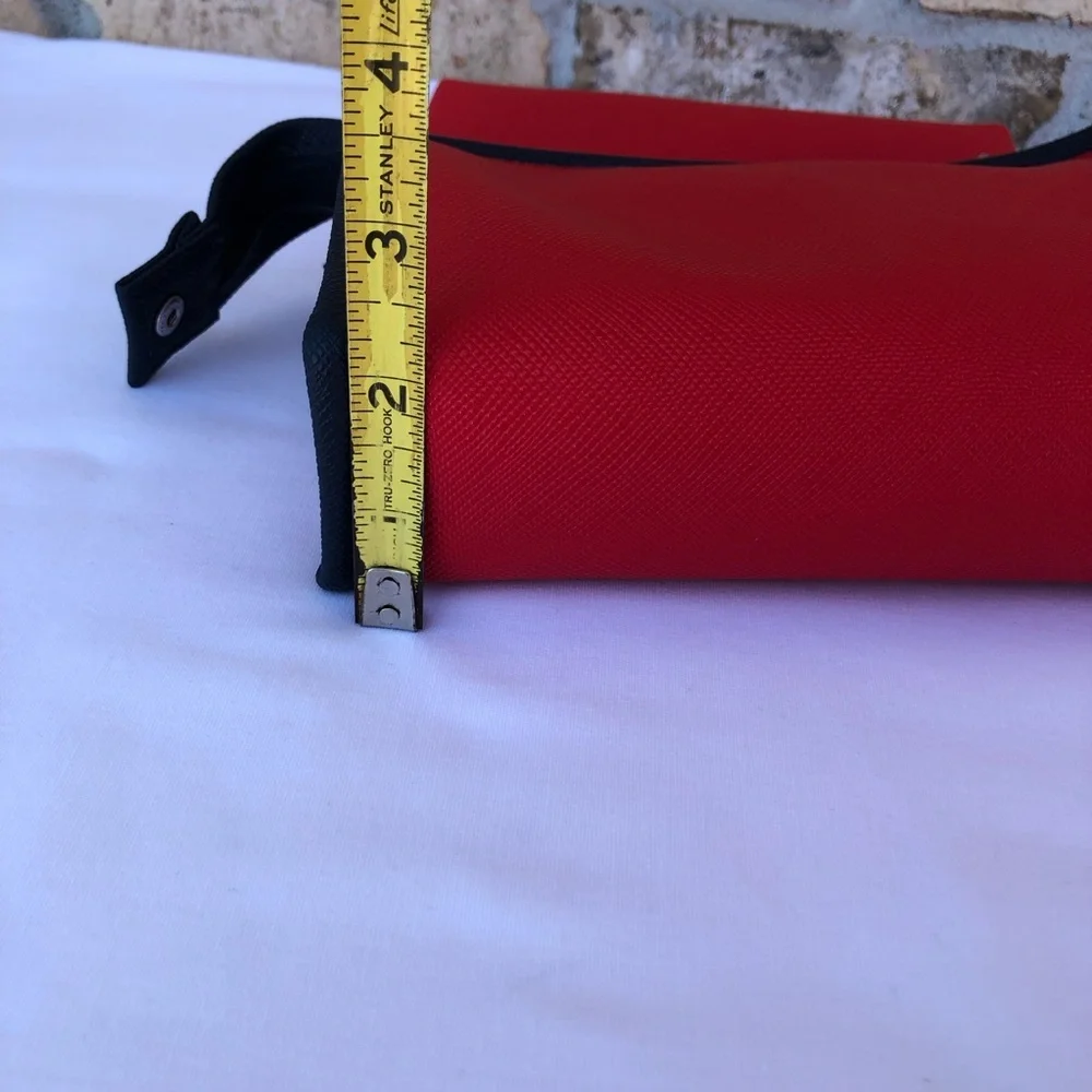 Kenneth Cole Reaction 2 Piece East West Red Navy Travel Toiletries Makeup Bag